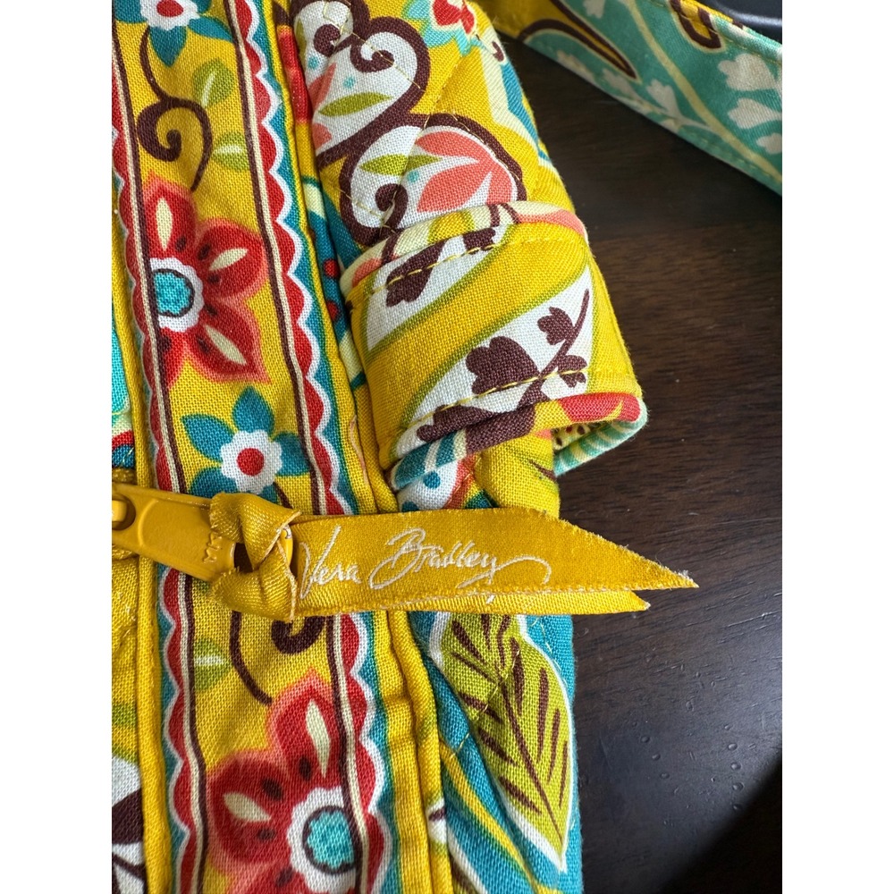 Vera Bradley Shoulder Bag Women's Floral Quilted Crossbody Small Wristlet Inside - Picture 15 of 16